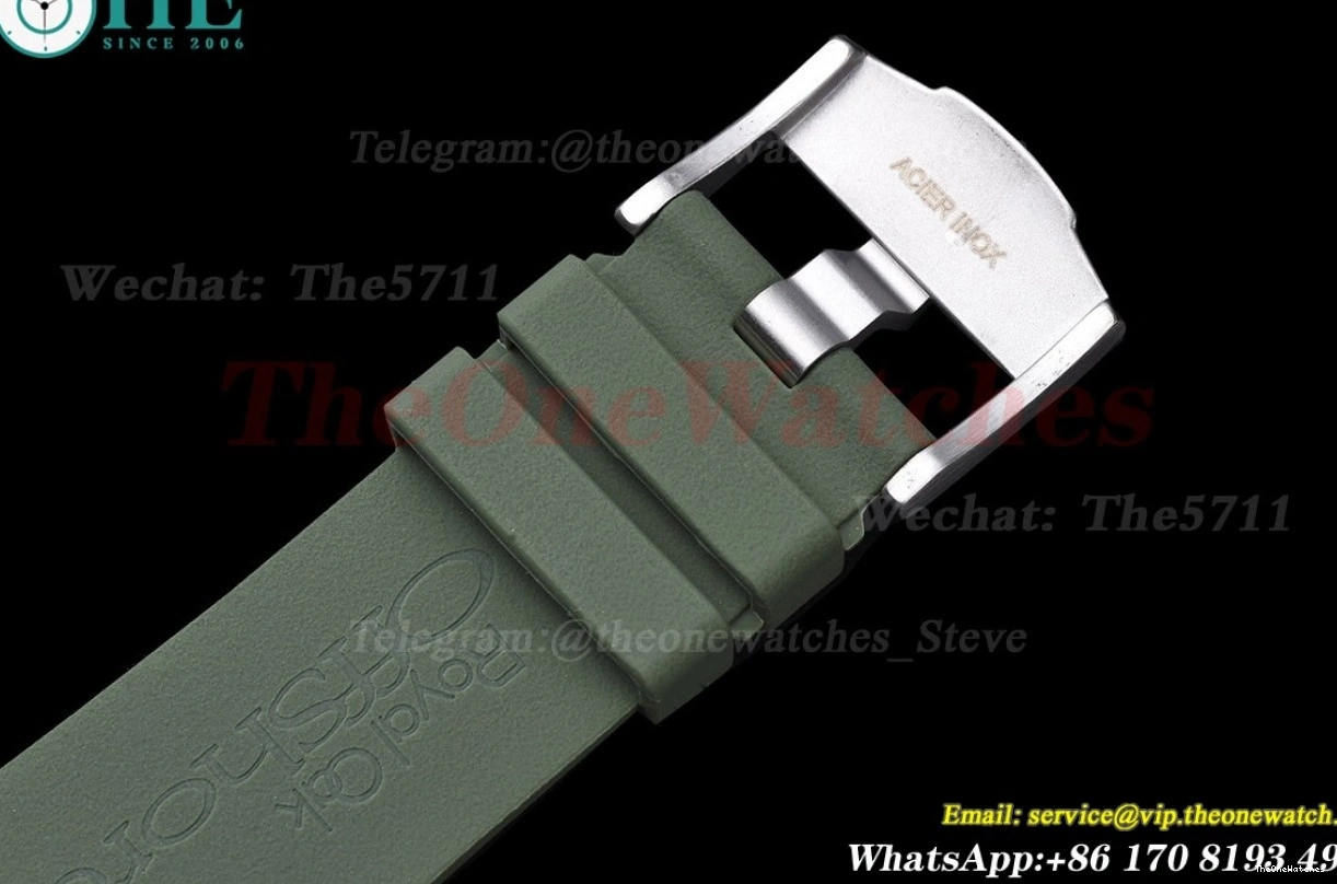 Offshore Stk SS Green Royal MY8215 GDF RU Oak 42mm 15710 Diver 0126